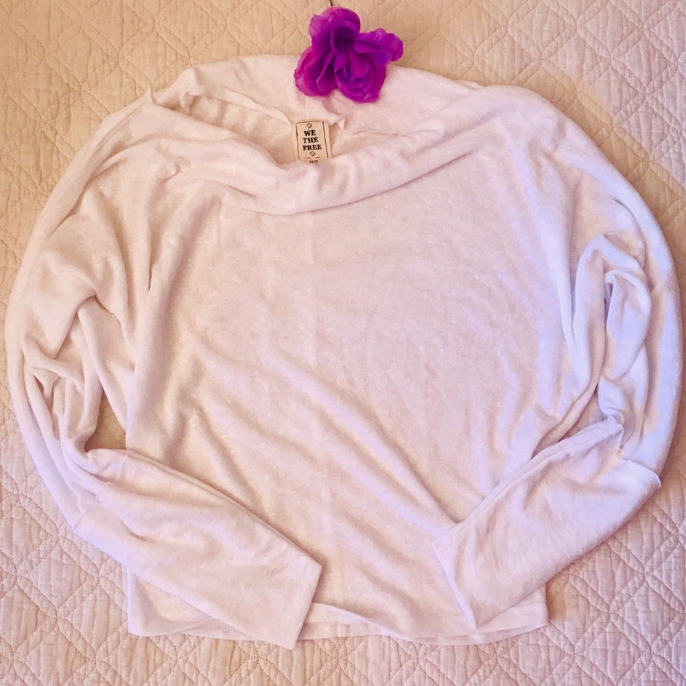 NWOT 🌸Free People Spring Sweater - Picture 1 of 7